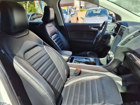 Used 2024 Ford Edge SEL image 24