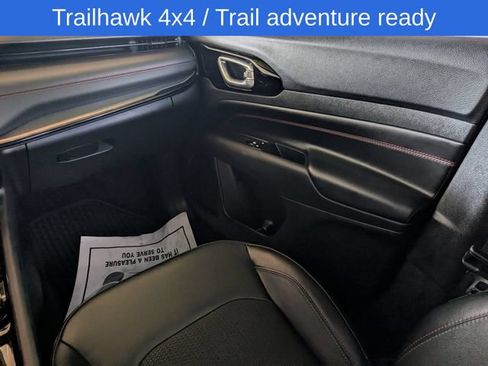 Used 2023 Jeep Compass Trailhawk AWD/4WD image 17
