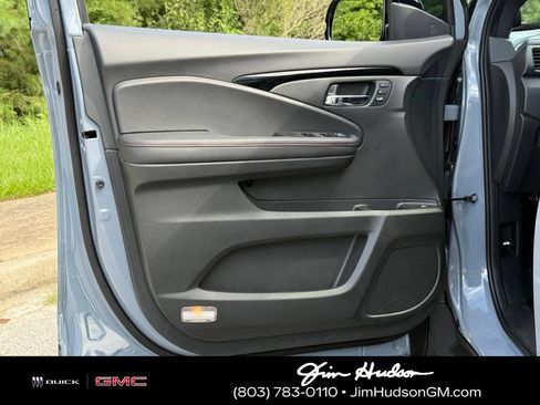 Used 2023 Honda Ridgeline Black Edition image 18