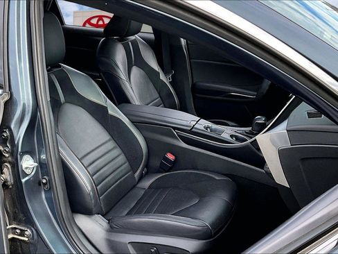 Certified 2021 Toyota Avalon XSE w/ Carpet Mat Package (TMS) image 7