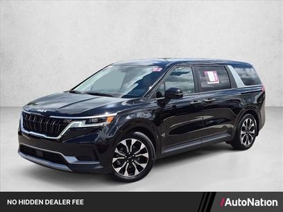 Used 2022 Kia Carnival EX