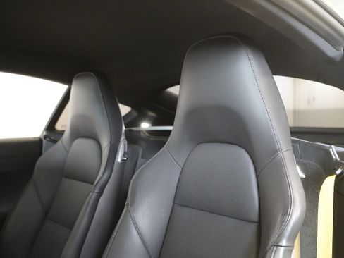 Used 2021 Porsche 718 Cayman RWD image 12