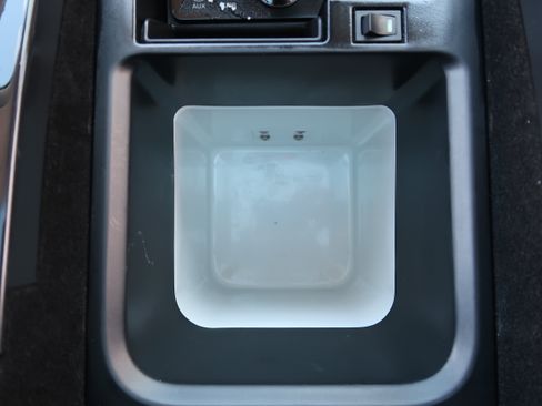 Used 2015 Land Rover Range Rover Sport HSE AWD/4WD image 28