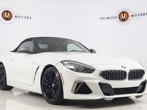 Used 2020 BMW Z4 M40i w/ Executive Package RWD image 61