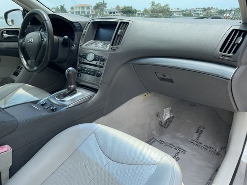 Used 2012 INFINITI G37 x Coupe w/ Premium Pkg AWD/4WD image 8