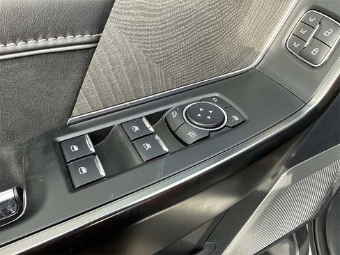 Used 2023 Ford F150 Platinum w/ Equipment Group 701A High image 11