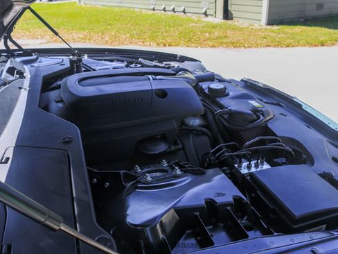 Used 2006 Jaguar XJ Vanden Plas Super V8 Portfolio RWD image 18