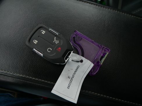 Used 2018 GMC Acadia Denali w/ Technology Package image 35