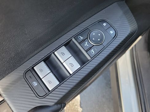 Used 2024 Mitsubishi Outlander SE Black Edition FWD image 19