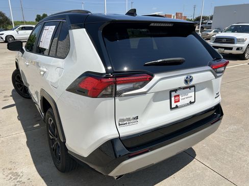 Certified 2023 Toyota RAV4 XSE AWD/4WD image 4