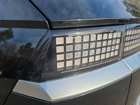 Certified 2022 Hyundai Ioniq 5 SEL image 47