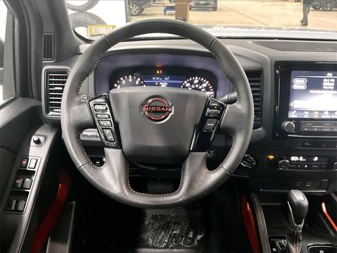 Used 2024 Nissan Frontier PRO-4X w/ Off-Road Protection Package image 17
