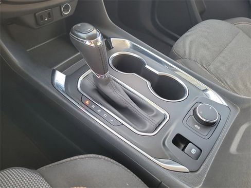 Used 2018 Chevrolet Traverse LT image 30