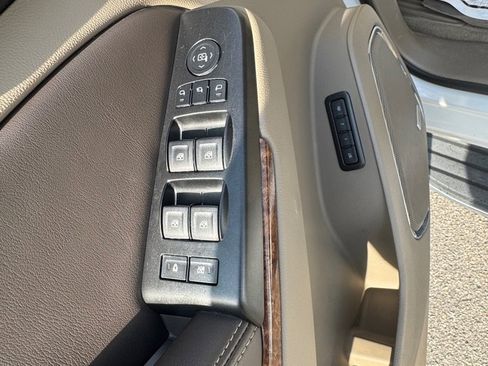 Used 2019 Chevrolet Tahoe Premier image 10