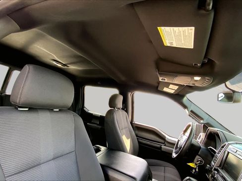 Used 2015 Ford F150 XLT w/ Equipment Group 302A Luxury AWD/4WD image 12