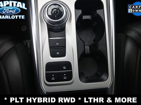 Used 2023 Ford Explorer Platinum w/ Class IV Trailer Tow Package RWD image 21