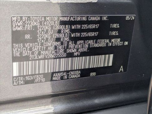 Used 2024 Toyota RAV4 LE AWD/4WD image 24