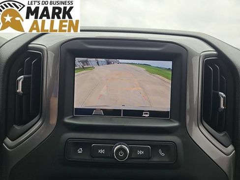 Used 2022 Chevrolet Silverado 1500 Custom AWD/4WD image 14