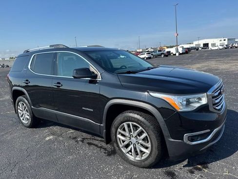 Used 2018 GMC Acadia SLE w/ Driver Alert Package I FWD image 3
