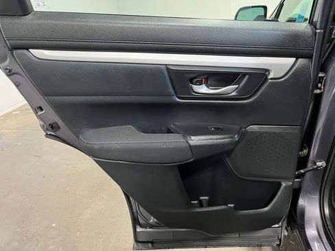 Used 2019 Honda CR-V LX image 16