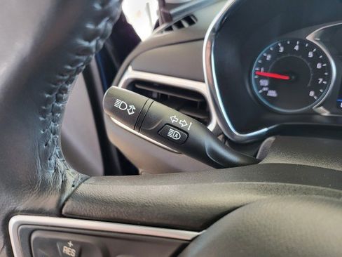 Used 2022 Chevrolet Equinox LT image 29