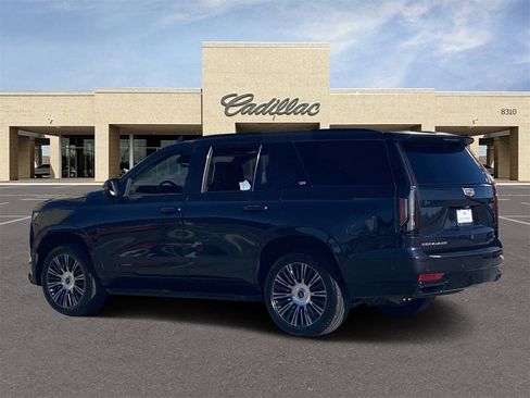 Used 2023 Cadillac Escalade Sport Platinum image 7