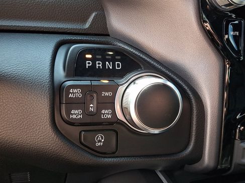 Used 2023 RAM 1500 Big Horn AWD/4WD image 27