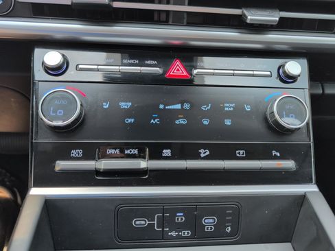 Certified 2026 Hyundai Santa Fe SEL AWD/4WD image 18