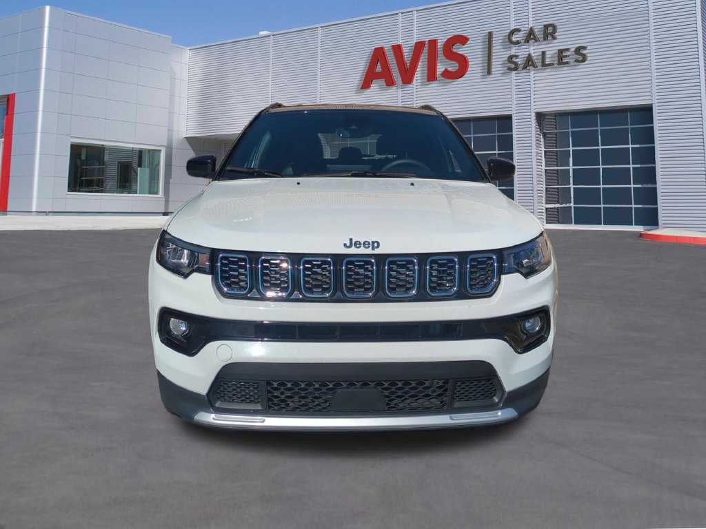 Used 2026 Jeep Compass Limited AWD/4WD image 2