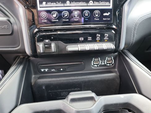 Used 2019 RAM 2500 Limited image 19