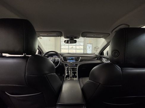 Used 2019 Buick LaCrosse Essence image 21