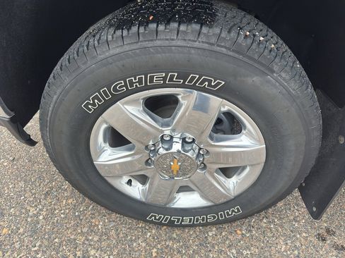 Used 2021 Chevrolet Silverado 2500 LTZ w/ LTZ Convenience Package AWD/4WD image 30
