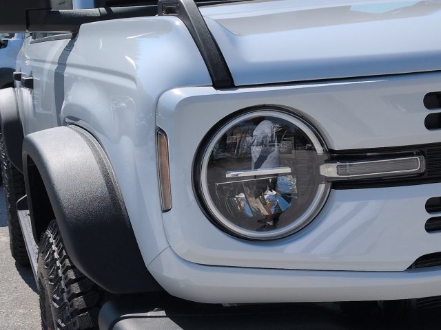 New 2026 Ford Bronco Heritage Edition AWD/4WD image 9