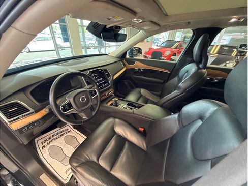 Used 2021 Volvo XC90 T8 Inscription Expression w/ Protection Package Premier AWD/4WD image 11