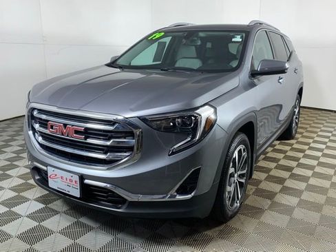 Used 2019 GMC Terrain SLT w/ Preferred Package image 2