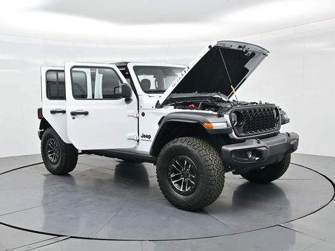 New 2025 Jeep Wrangler Willys image 34