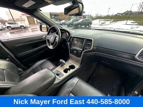 Used 2015 Jeep Grand Cherokee Limited w/ Luxury Group II image 35