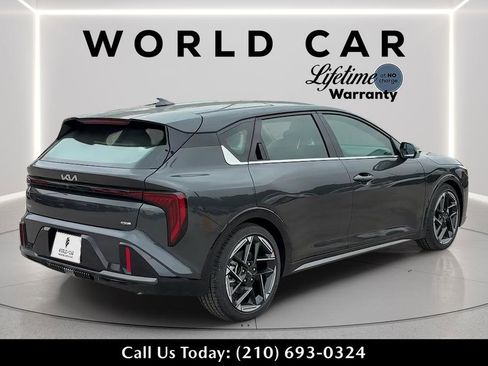 New 2026 Kia K4 GT-Line FWD image 3