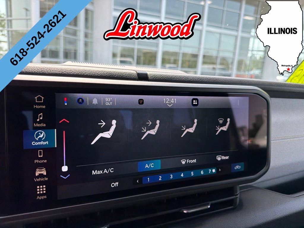 Used 2025 Jeep Gladiator Sport AWD/4WD image 23