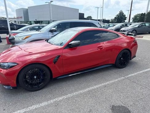 Used 2021 BMW M4 Competition w/ M Carbon Exterior Package RWD image 8