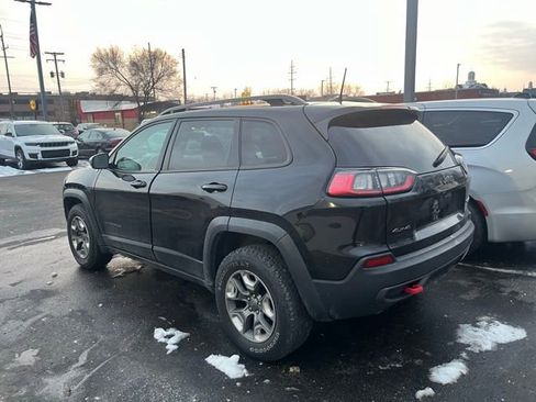 Used 2019 Jeep Cherokee Trailhawk w/ Comfort/Convenience Group image 7