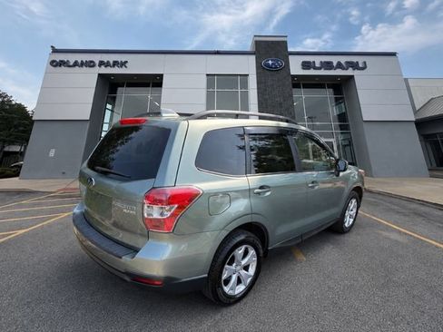 Used 2016 Subaru Forester 2.5i Premium w/ All-Weather Package AWD/4WD image 5