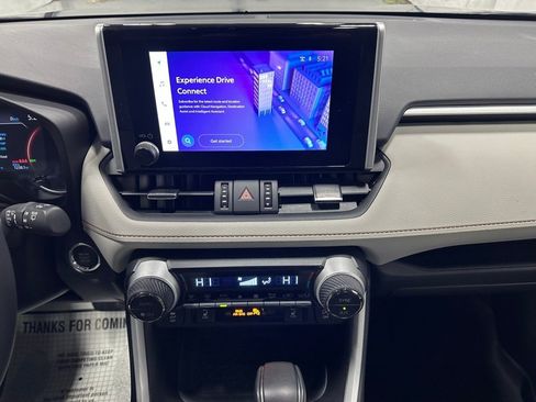 Used 2025 Toyota RAV4 XLE Premium image 25