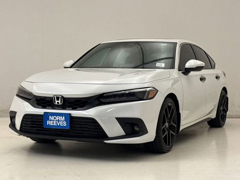 Certified 2023 Honda Civic Sport Touring image 2