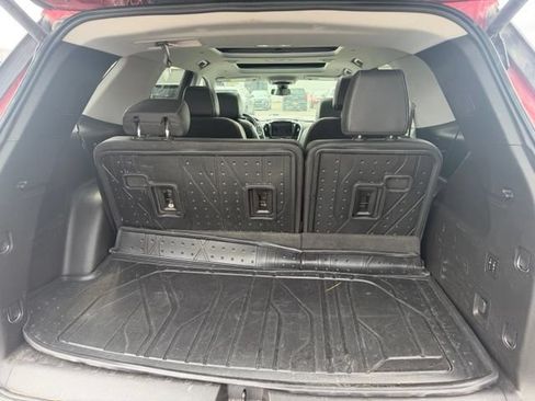 Used 2021 Chevrolet Traverse High Country AWD/4WD image 7