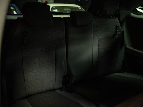 Used 2022 Toyota Sienna LE image 11