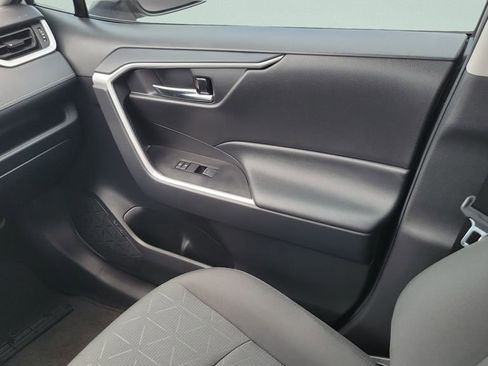 Certified 2024 Toyota RAV4 XLE w/ Convenience Package FWD image 18
