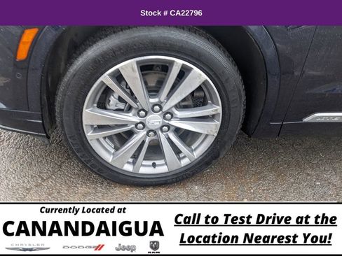 Used 2022 Cadillac XT6 Premium Luxury w/ Technology Package image 40