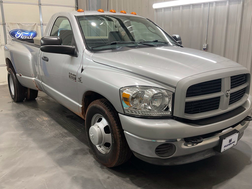 Used 2007 Dodge Ram 3500 Truck ST RWD image 2