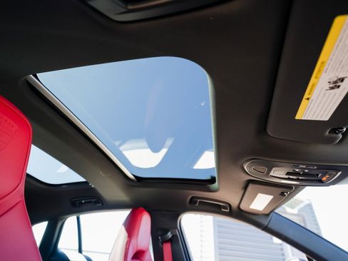 New 2026 Porsche Panamera 4S image 30